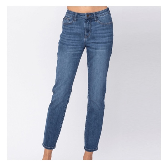 Women's Judy Blue High Waiste Boyfriend Jeans Style# JB88270 Size 7/28 - Picture 1 of 10